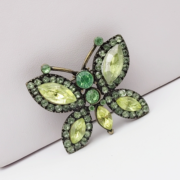 Green Bejeweled Rhinestone Buterfly Brooch Bronze Tone - Picture 2 of 10